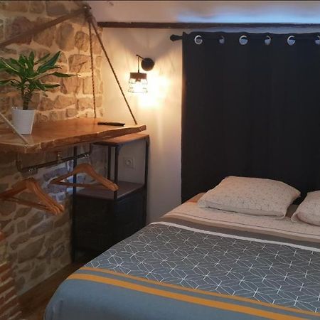 Atypical Flat Apartment Charleville-Mezieres Exterior photo